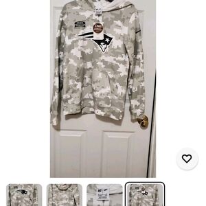 Nike Gray and White Patterned Hoodie